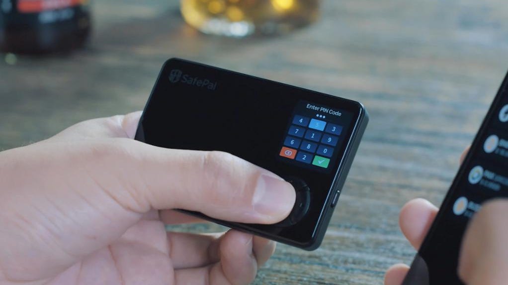 crypto hardware wallet